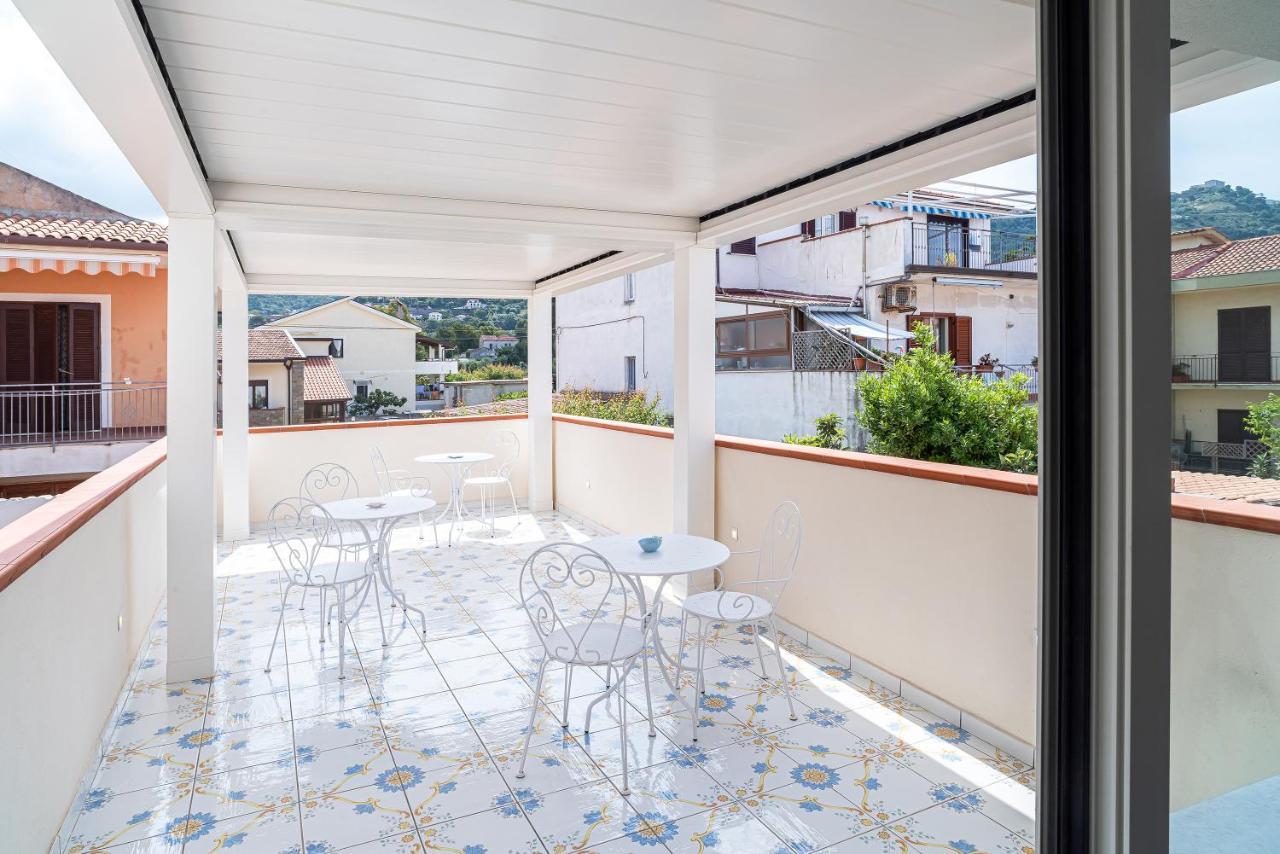 Hotel Un Posto al Mare Santa Maria di Castellabate Esterno foto