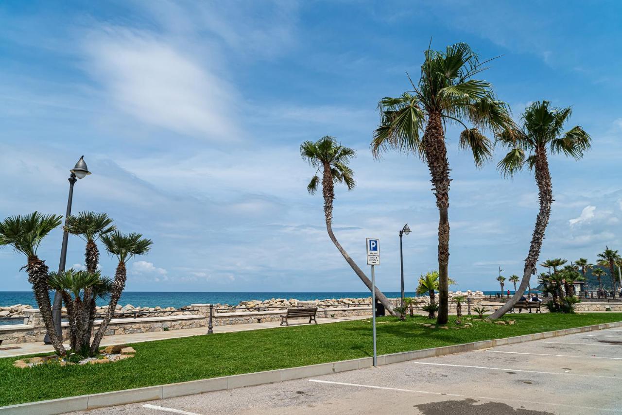 Hotel Un Posto al Mare Santa Maria di Castellabate Esterno foto